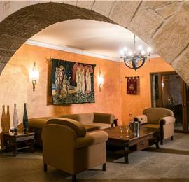 8 bedroom luxury villa with pool near Koutsounari, sleeps 16